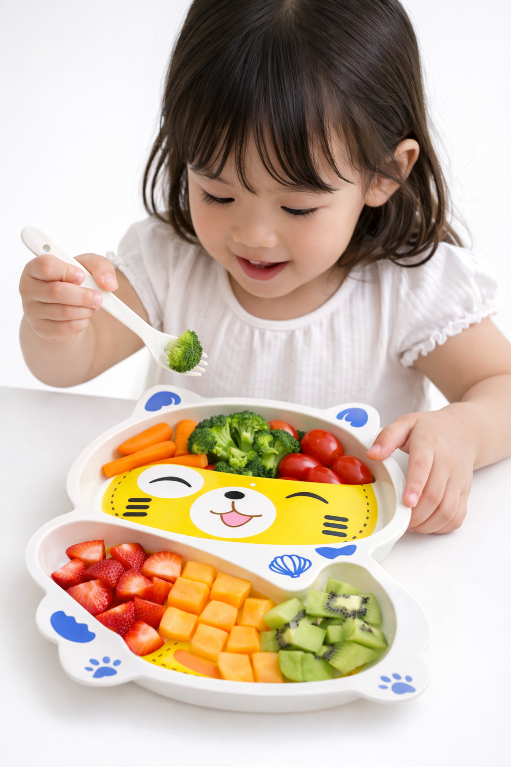 Multicolor Feeding Plate With Spoon 2 Compartment
